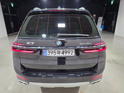 صورة 2 لـ 2023 BMW X7