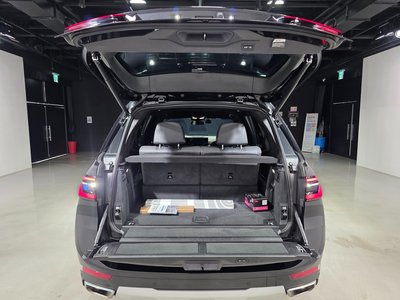 صورة 5 لـ 2023 BMW X7
