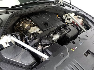 صورة 7 لـ 2021 Genesis GV70