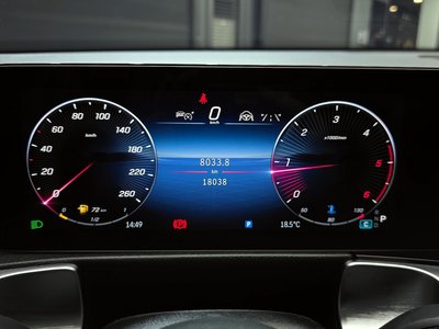 MERCEDES-BENZ GLB - 8