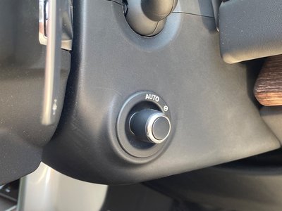 2022 LAND Rover RANGE ROVER thumbnail 43