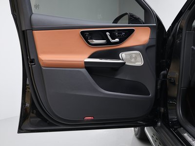 2024 Mercedes-BENZ GLC 缩略图 19