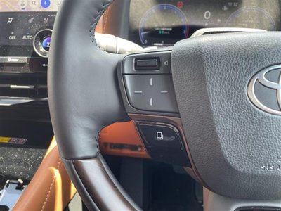 TOYOTA VELLFIRE - 10