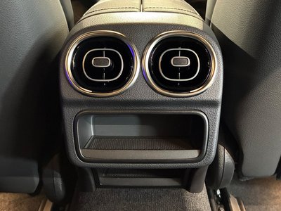 2026 Mercedes-BENZ C-CLASS — миниатюра 23