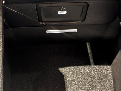 2026 Mercedes-BENZ C-CLASS — миниатюра 19