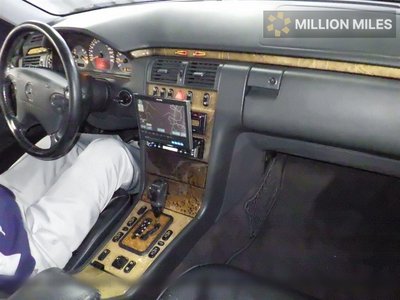 MERCEDES-BENZ E-CLASS - 3