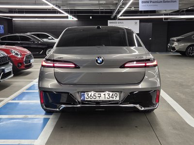 BMW 7 SERIES - 3