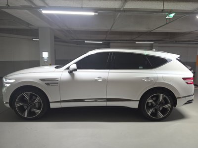 GENESIS GV80 - 5