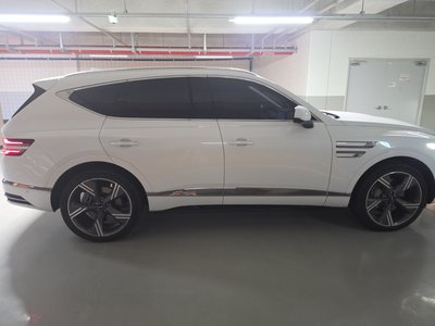 GENESIS GV80 - 2