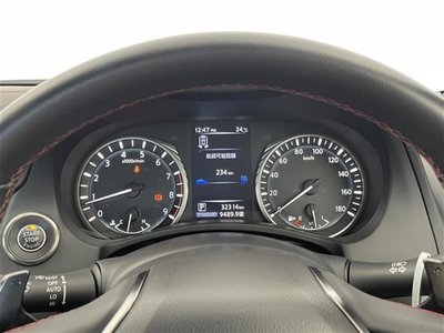 2022 NISSAN SKYLINE 照片 9