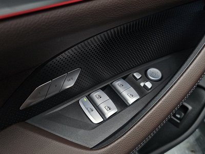2025 BMW 4 SERIES 缩略图 28