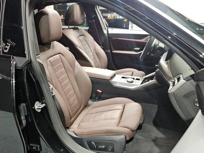 2025 BMW 4 SERIES 缩略图 18