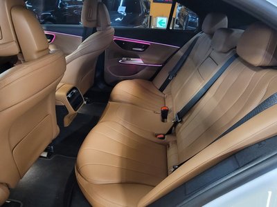 MERCEDES-BENZ E-CLASS - 10