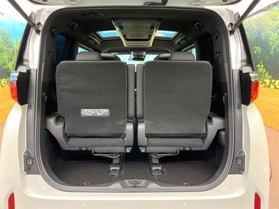 TOYOTA ALPHARD - 10