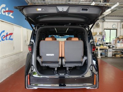 TOYOTA VELLFIRE - 10