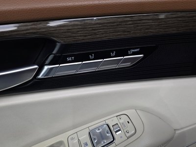 2021 Genesis G90 缩略图 36