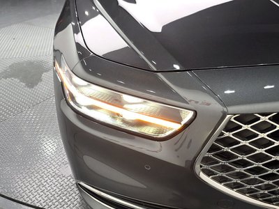 GENESIS G90 - 9