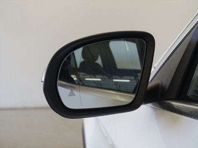 MERCEDES-BENZ GLC - 3