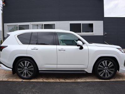 LEXUS LX - 4