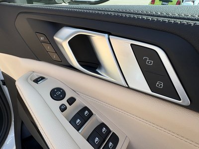 2020 BMW X5 thumbnail 12