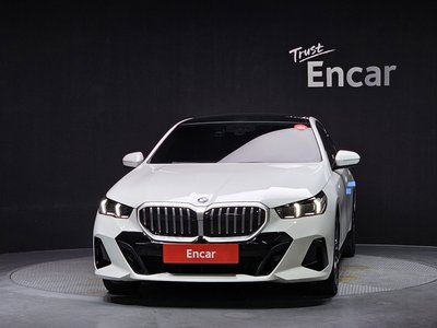 BMW 5 SERIES - 2