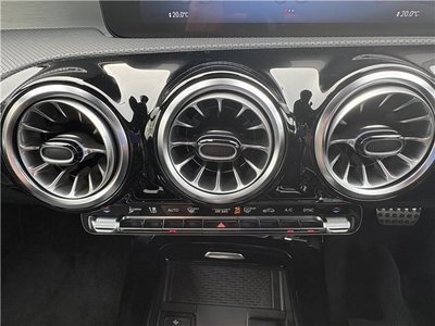 2025 Mercedes-BENZ CLA — миниатюра 16