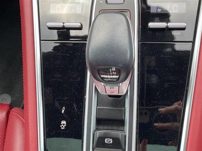 صورة مصغرة 14 لـ 2022 Porsche PANAMERA