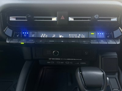 2024 Toyota LAND CRUISER 250 — миниатюра 23
