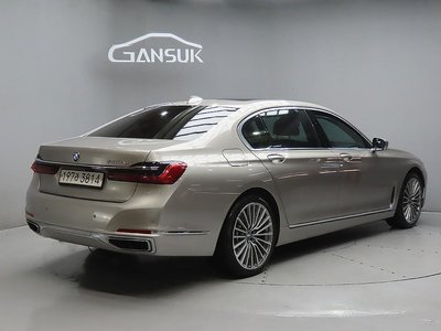 2021 BMW 7 SERIES — фото 3