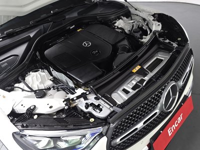 MERCEDES-BENZ GLC - 7
