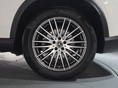 MERCEDES-BENZ GLC - 8