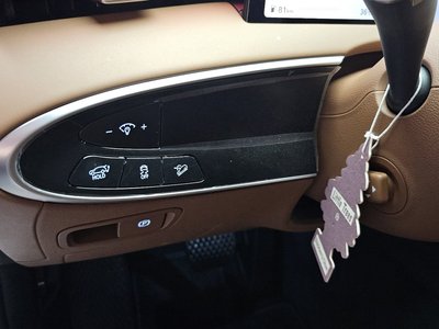 صورة مصغرة 35 لـ 2025 Genesis GV70