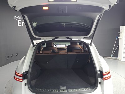 صورة مصغرة 26 لـ 2025 Genesis GV70