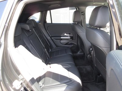 2026 Mercedes-BENZ GLA 缩略图 41