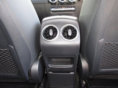2026 Mercedes-BENZ GLA 缩略图 44