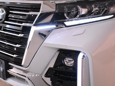 TOYOTA LAND CRUISER PRADO - 3