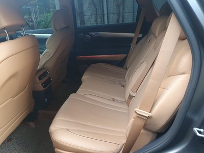 GENESIS GV80 - 10
