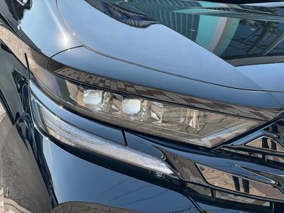 TOYOTA VELLFIRE - 7