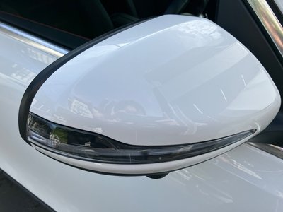 MERCEDES-BENZ GLB - 9