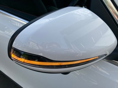 MERCEDES-BENZ GLB - 8