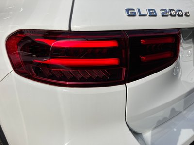 MERCEDES-BENZ GLB - 10