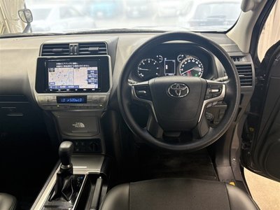 صورة 4 لـ 2018 Toyota LAND CRUISER PRADO