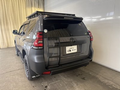 صورة 3 لـ 2018 Toyota LAND CRUISER PRADO