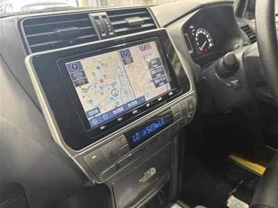 صورة 5 لـ 2018 Toyota LAND CRUISER PRADO