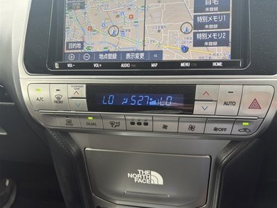 صورة 7 لـ 2018 Toyota LAND CRUISER PRADO