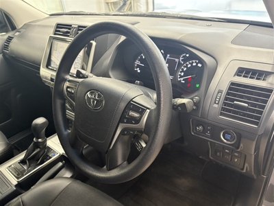 صورة 9 لـ 2018 Toyota LAND CRUISER PRADO