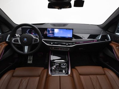 BMW X7 - 7