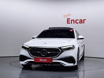 MERCEDES-BENZ E-CLASS - 2