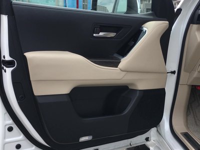 2024 Toyota LAND CRUISER 300 — миниатюра 49