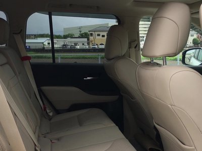 2024 Toyota LAND CRUISER 300 — миниатюра 59